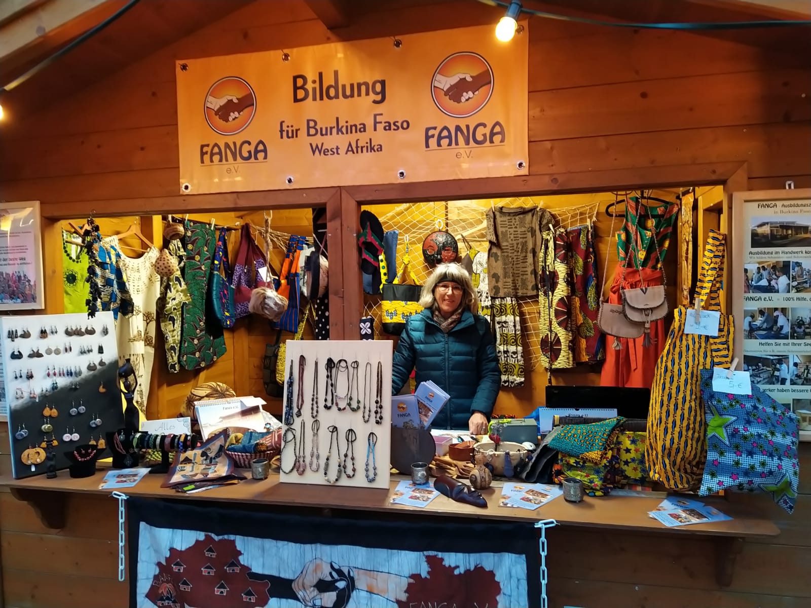 Unser Stand am Bruckmühler Weihnachtsmarkt